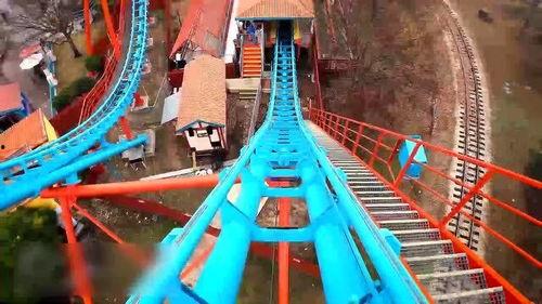 过山车视频第一视角高清,惊险刺激！高清过山车第一视角带你领略速度与激情